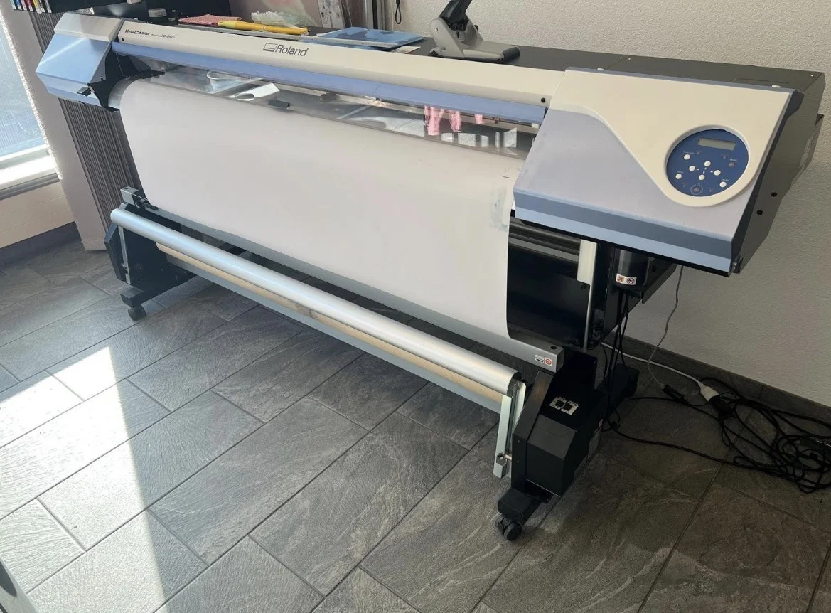 Roland Service