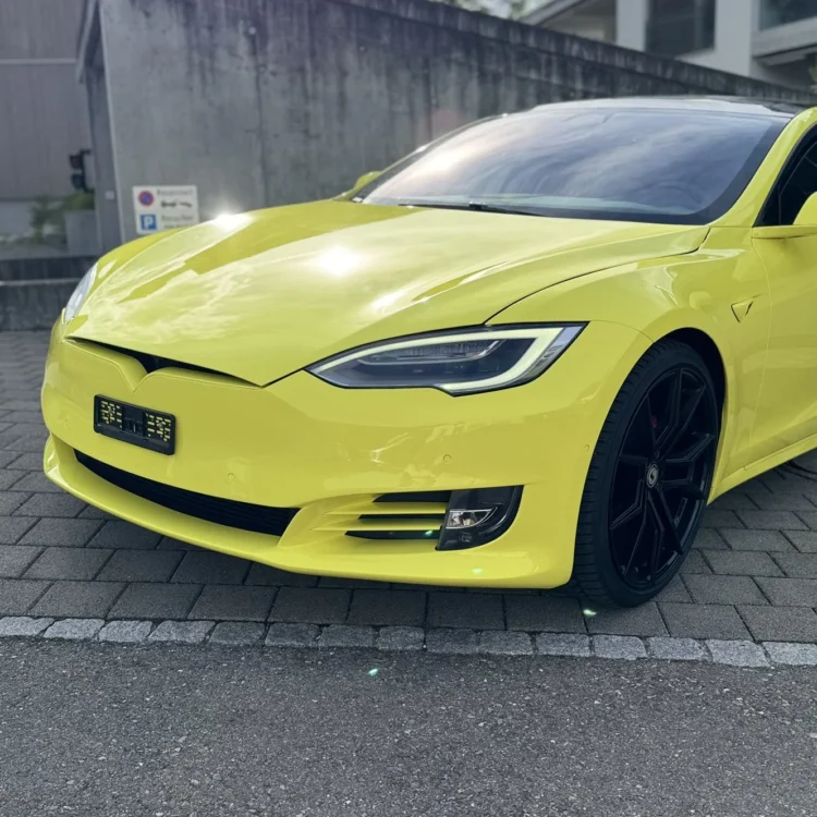 Car Wrapping Vorher-Nachher Vergleich Tesla Model S Thurgau